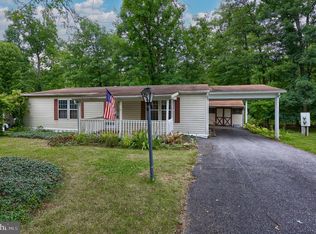226 Maple Ave, Manheim, PA 17545