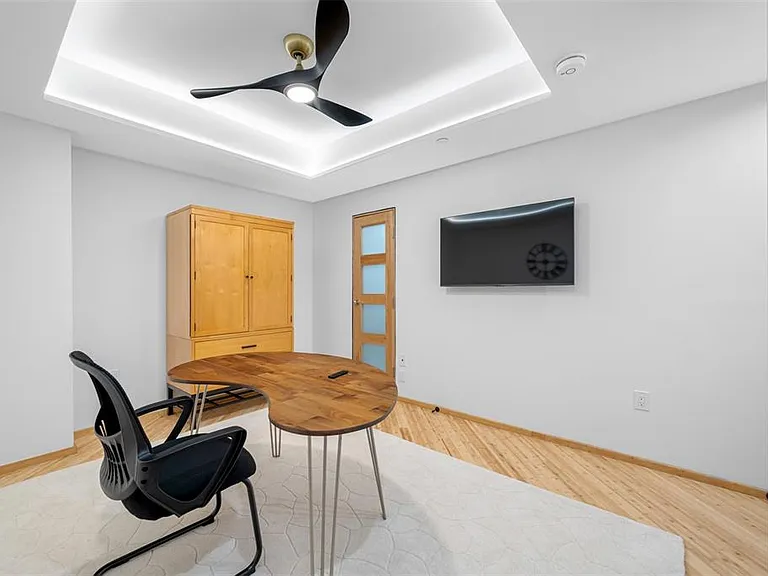 1 Beach Dr SE #2211 — Photo 46