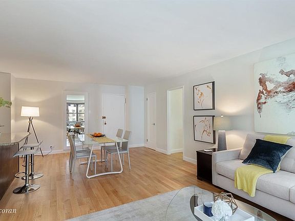 3rd image of 225 E 57th St APT 4D