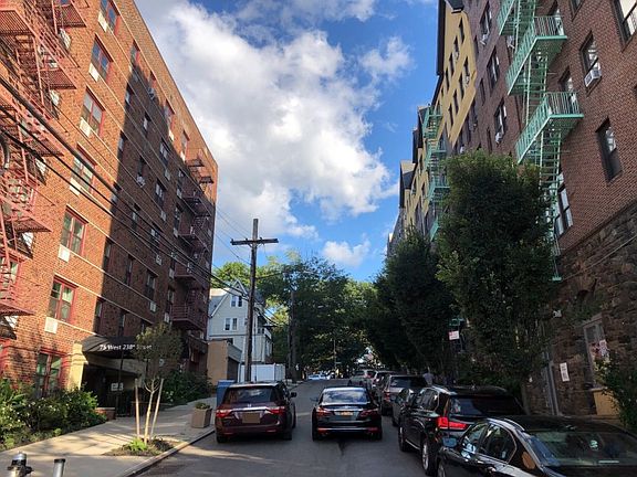 4th image of 75 W 238th St APT 1D