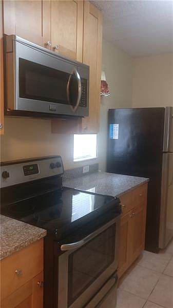 1st image of 10133 Twin Lakes Dr #2F