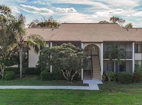 1965 SW Silver Pine Way