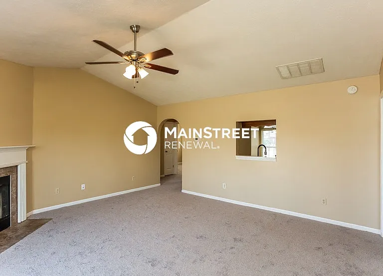 11204 Autumn Creek Ct — Photo 7