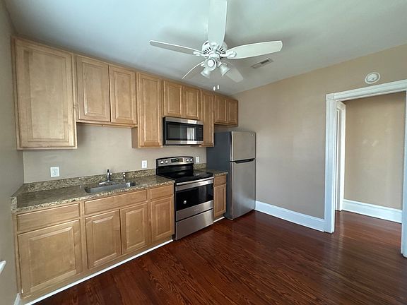 4th image of 728 Delaware Ave APT 2