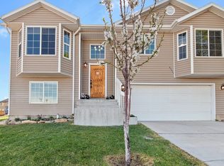 158 N Peach St, Santaquin, UT 84655