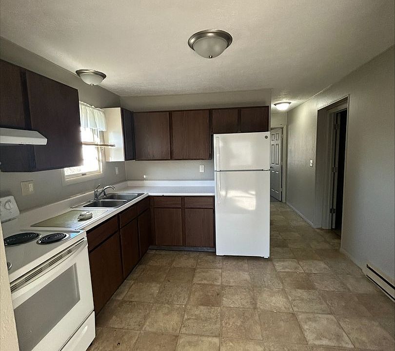 Country Manor Apartments 824 E Wyman Ave Hoopeston IL Zillow