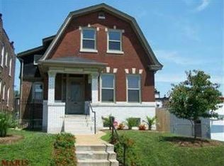 1819 Russell Blvd, Saint Louis, MO 63104