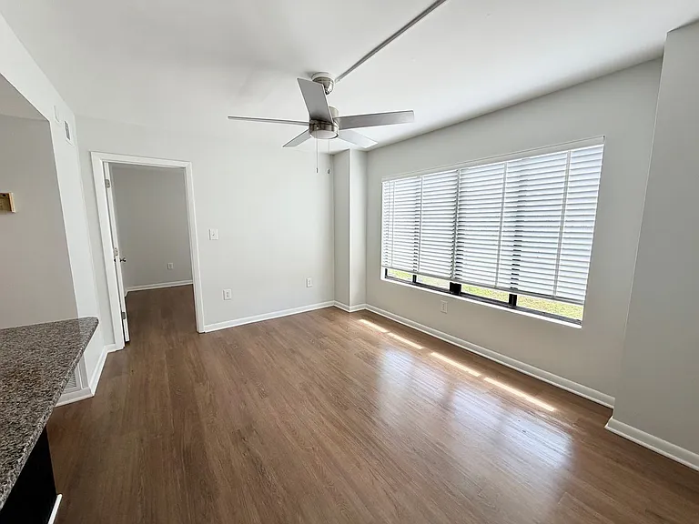 1600 Park Cir #517 — Photo 12