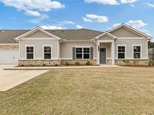 3904 Shelleydale Dr, Powder Springs, GA 30127