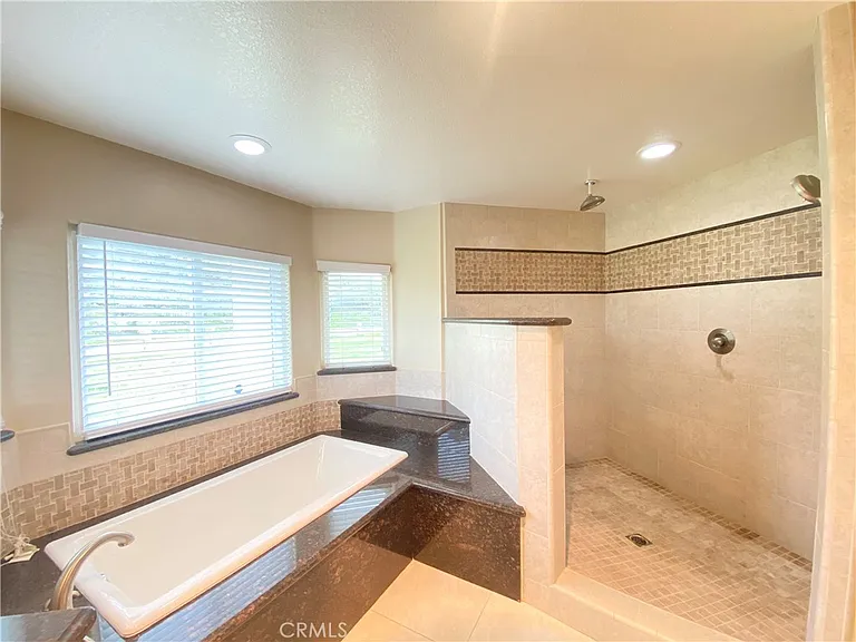 14670 Gilman Springs Rd — Photo 41
