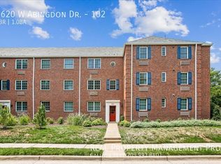 1620 W Abingdon Dr APT 102, Alexandria, VA 22314