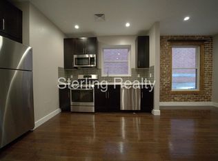 2720 Hoyt Ave S, Astoria, NY 11102
