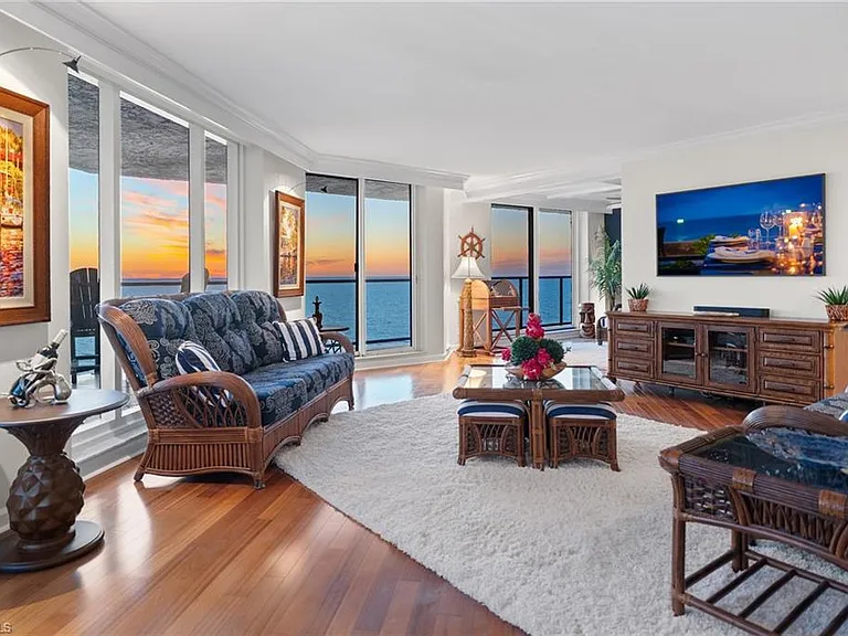 4901 Gulf Shore Blvd N #1604 — Photo 6