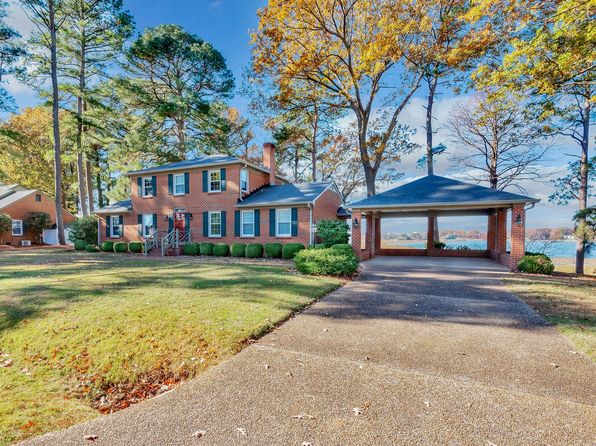 306 Ridgeland Dr