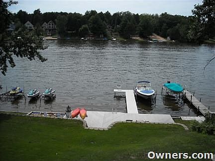 2nd image of 7855 W Holiday Ct