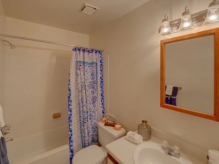Woodbriar Apartment Homes — Photo 21