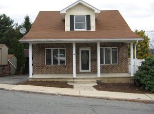 720 N 13th St, Pottsville, PA 17901