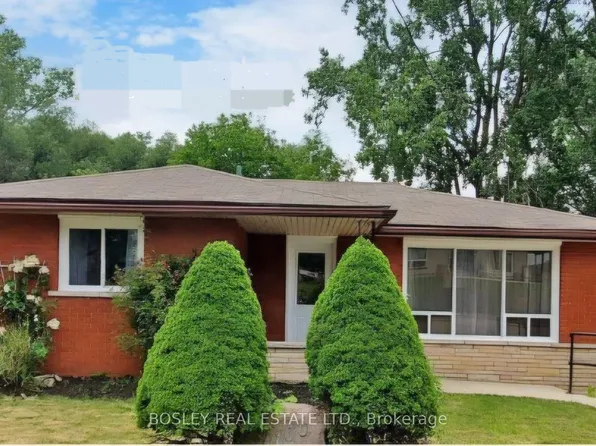 100 Fairway Rd N, Kitchener, ON N2A 2N5