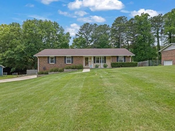 2231 Tourney Dr, Marietta, GA 30062