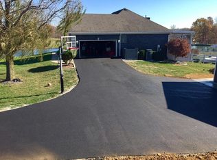 2130 E Mount Zion Rd, Crestwood, KY 40014