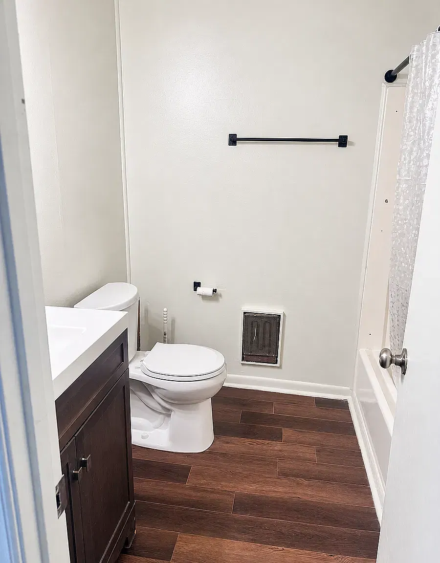 4 bed, 1368 sqft, $2,750 — Photo 2