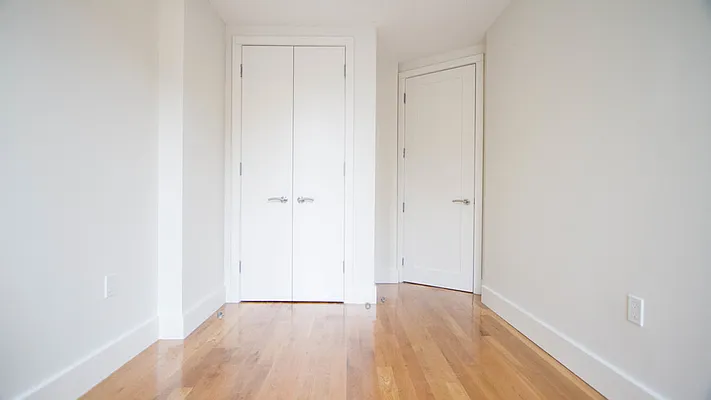 Rented by Nooklyn NYC LLC | media 27