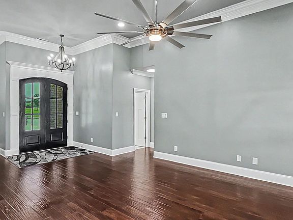 5th image of 22348 Lochmere Blvd
