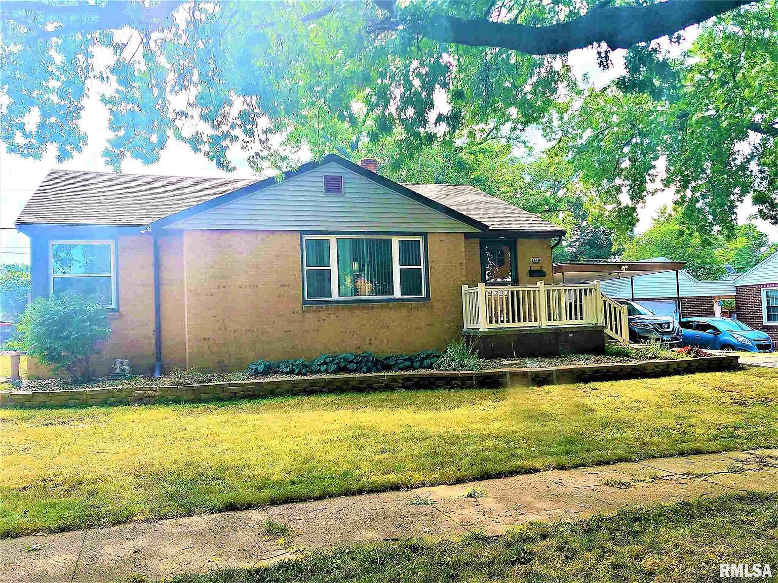 906 Illinois St, Pekin, IL 61554 Zillow