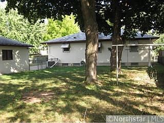 3rd image of 1150 6th Ave S