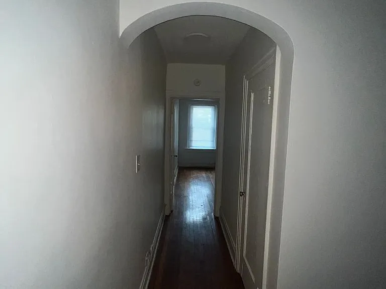 518 W. Grace St.* — Photo 18