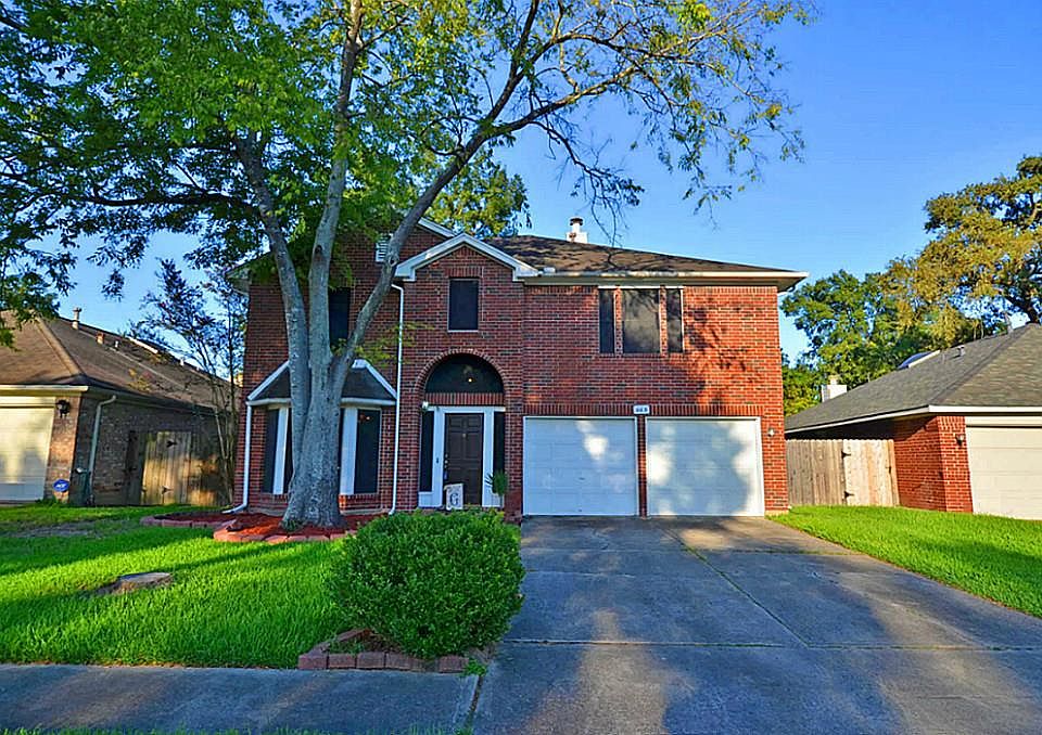 1st image of 463 Rivergrove Dr
