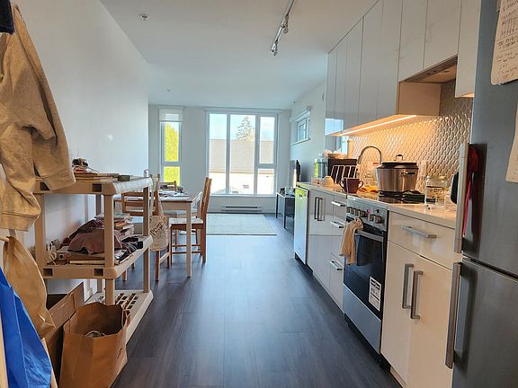5th image of 212 E 28th Ave #882502