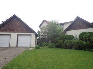 3322-3324 Kristin Ct, Columbus, OH 43231