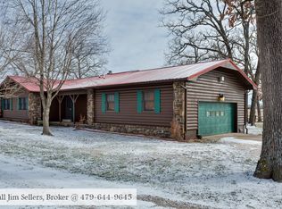 10883 Gates Lane, Pea Ridge, AR 72751