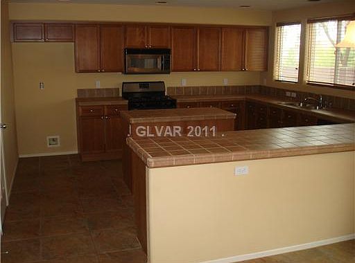 2nd image of 1030 Pleasing Plateau St