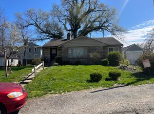2395 Glenview Blvd, Columbus, OH 43204