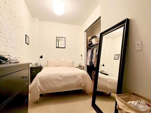 4th image of 500 Clinton Ave APT 2B