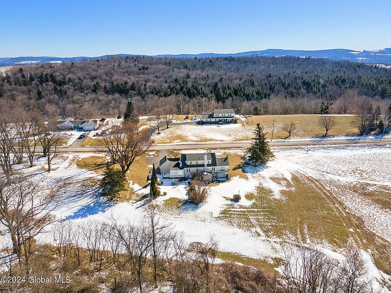 2nd image of 237 Philip Schuyler Road