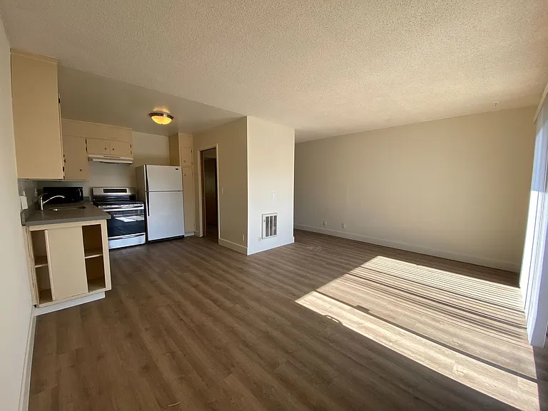 3401 Richmond Blvd — Photo 14
