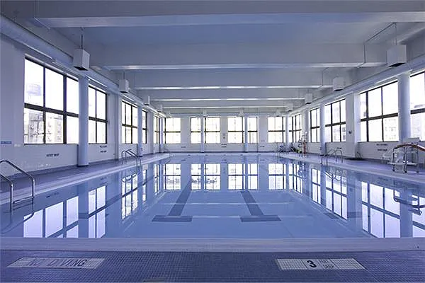 Sold by R New York | media 15