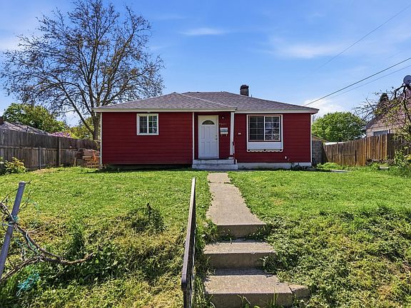 4th image of 2211 W Rowan Ave