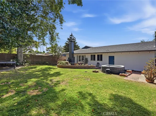 8916 Rayford Dr, Los Angeles, CA 90045