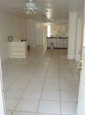 3rd image of 118 Bosphorous Ave