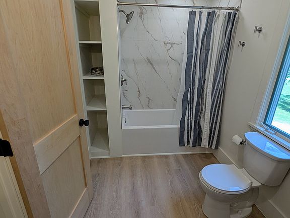 5th image of 12914 Rex Beach Rd #1