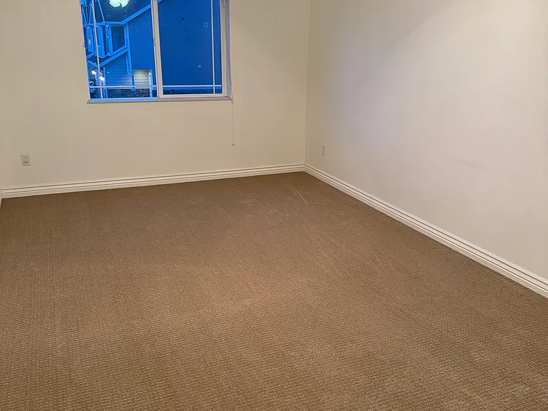 1101 W 2050 S — Photo 10