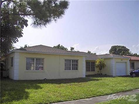 1st image of 8241 NW 66th Ter