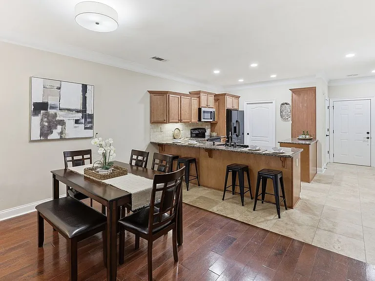 2826 Fox Wood Ln — Photo 26
