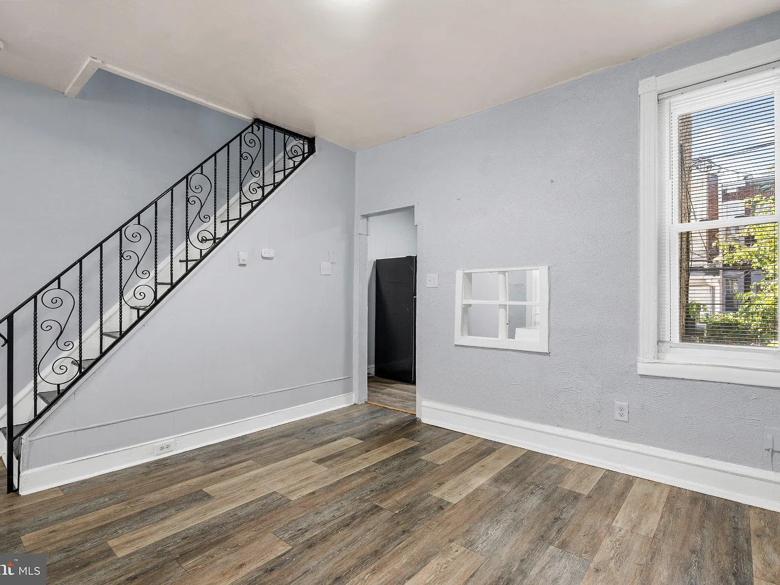 2 bed, 1.0 bath, 855 sqft, $1,400 — Photo 4