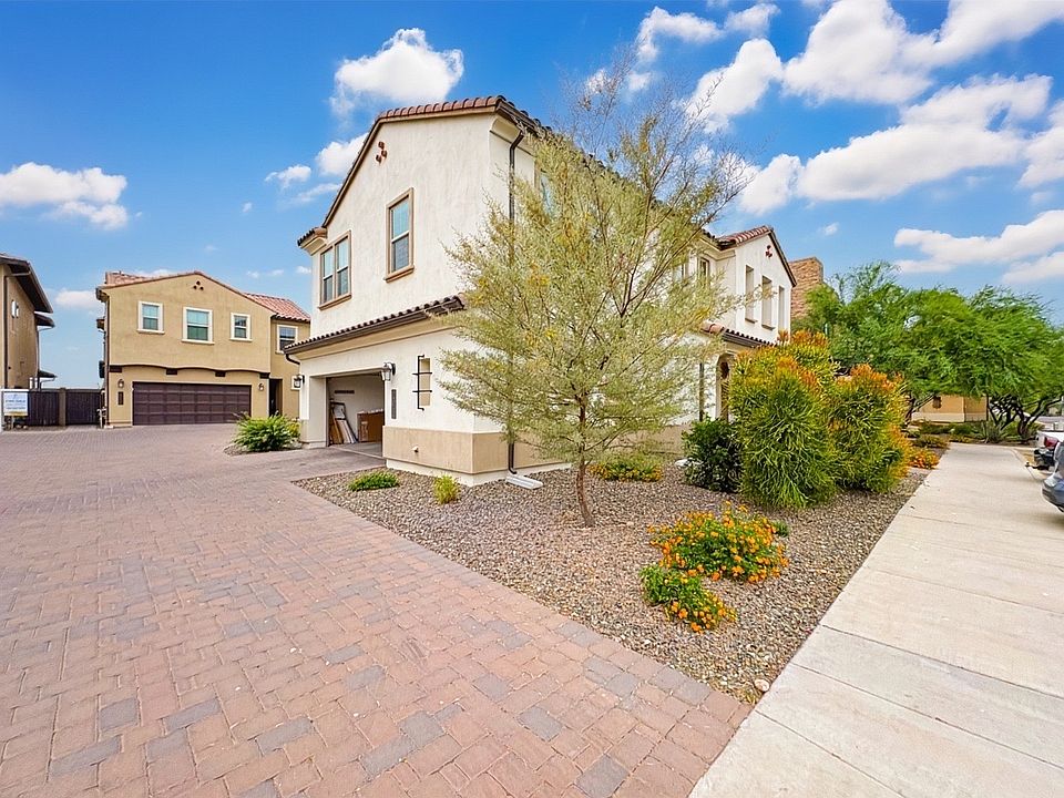 1st image of 2345 W Gloria Ln