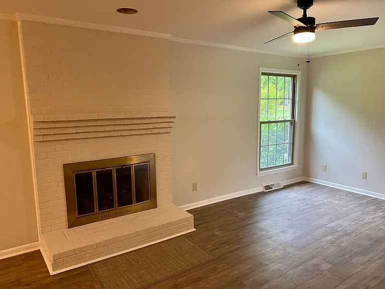 1712 Indian Hill Rd — Photo 6